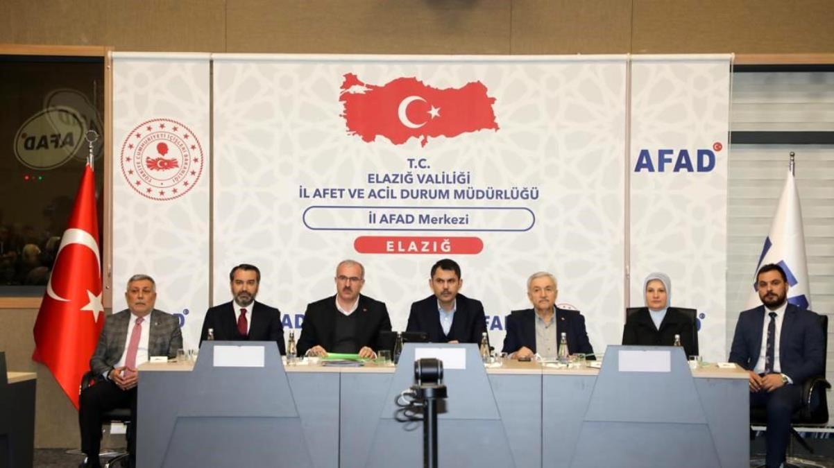 Bakan Kurum: "11 vilayetimizi yükselen Anadolu'nun yükselen kentlerini inşallah daima birlikte inşa edeceğiz"