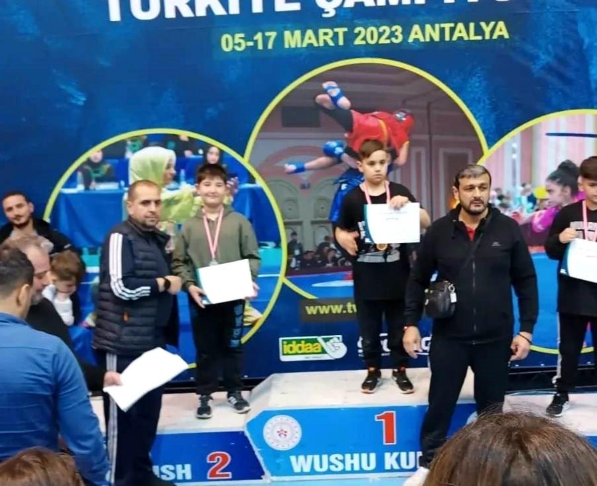 Bitlisli atletlerden wushu kung fu başarısı