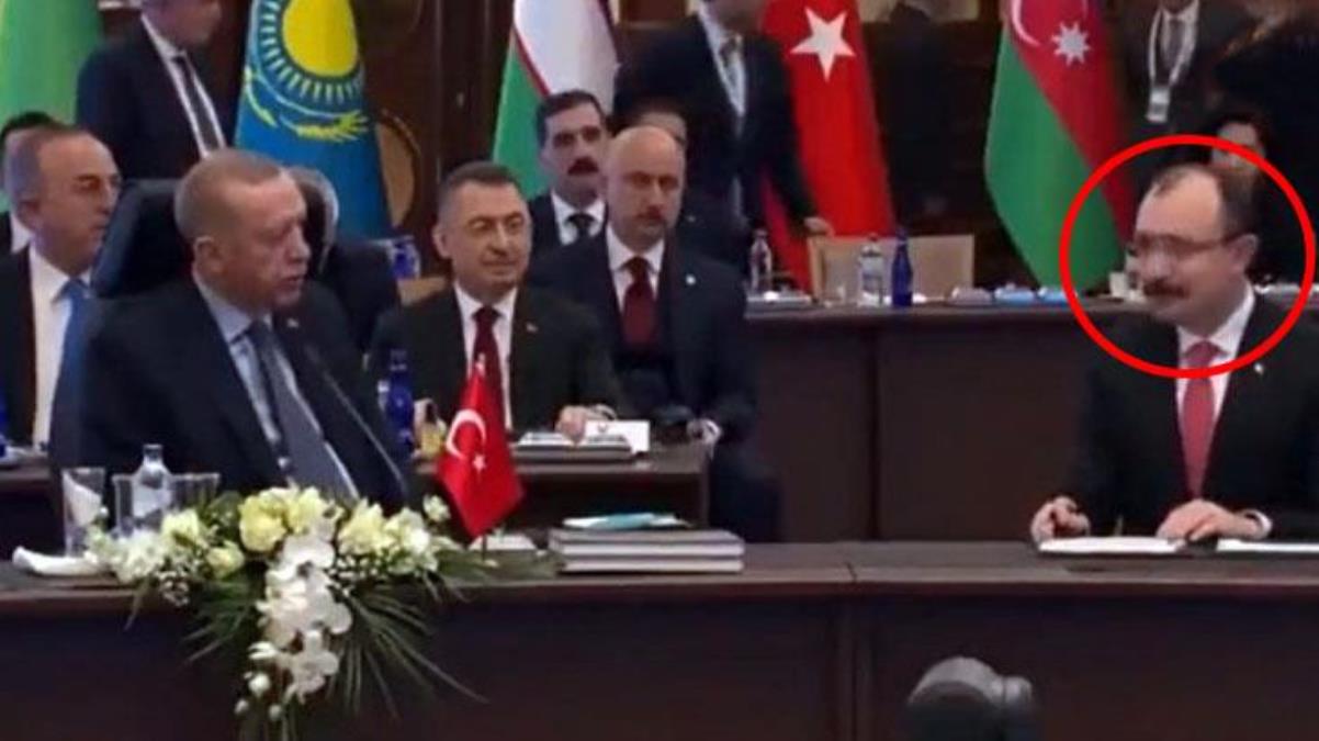 Cumhurbaşkanı Erdoğan, Bakan Muş'un imzasını beğenmedi: O ne biçim imza, değiştir