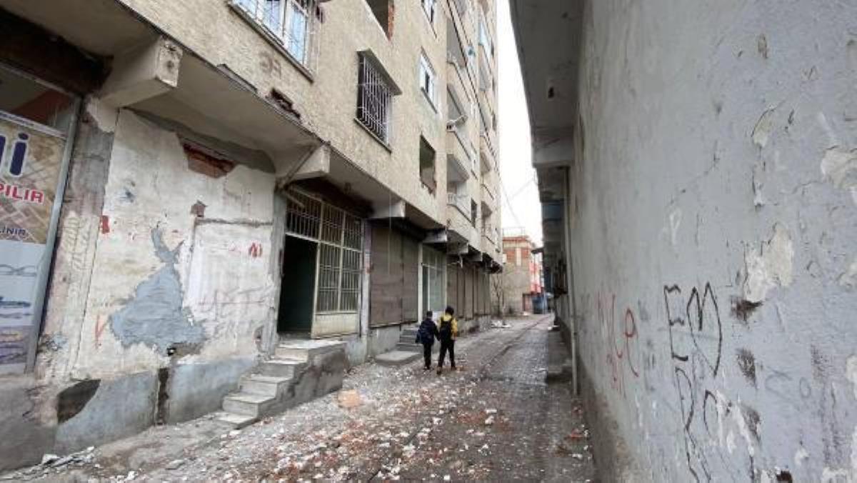 Diyarbakır'ın 400 bin nüfuslu ilçesi için ikaz: Küçük bir artçıda yıkılma durumu kelam konusu