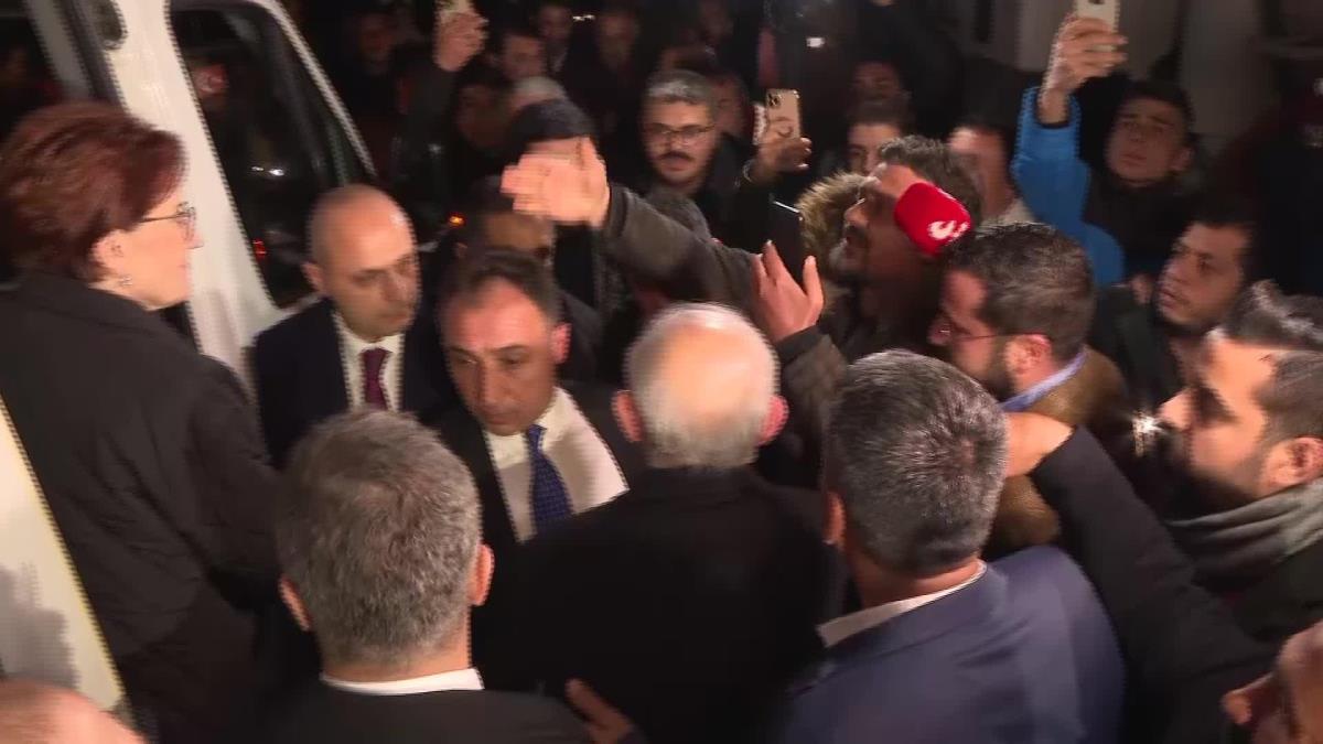 Kılıçdaroğlu, Akşener ve Davutoğlu'nun Sel Bölgesi Şanlıurfa'da Dinlediği Vatandaş: "Bu Gruplar 1 Saat Evvel Geldi.