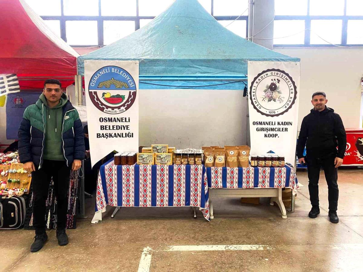 Osmaneli Belediyesi depremzedeler ismine açılan hayır çarşısında yerini aldı
