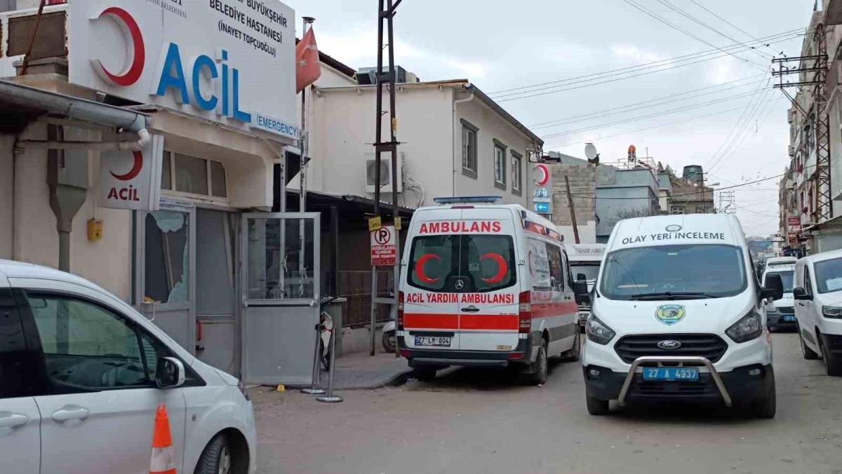 Sokakta başlayan silahlı arbede hastane girişinde son buldu: 1 yaralı