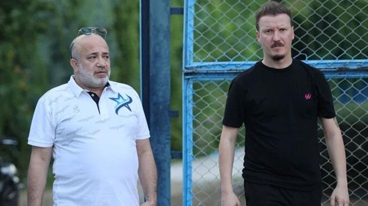 Toplumsal medyadan paylaştılar! Adana Demirspor, sportif yönetici Gökhan Göktürk ile yollarını ayırdı
