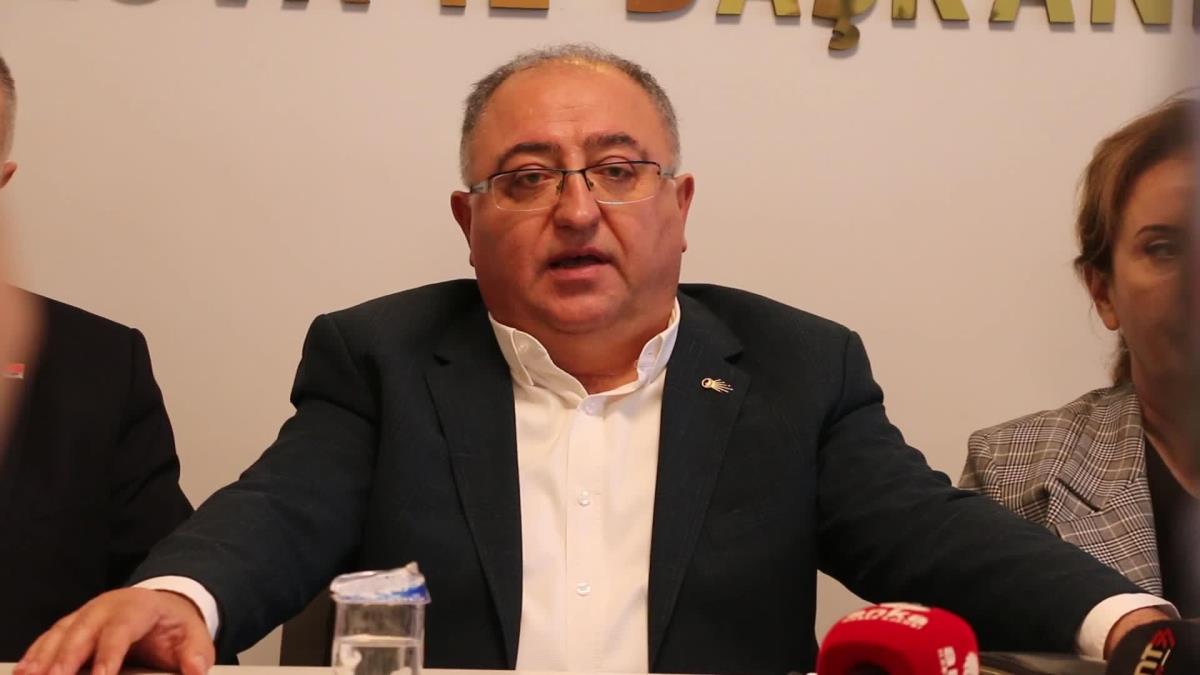 Yalova Belediye Lideri Vefa Salman, Misyonundan İstifa Ederek Milletvekili Adayı Oldu