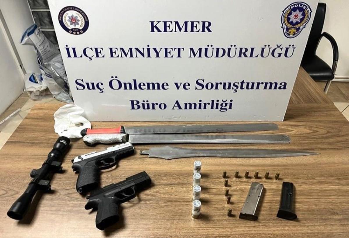 Antalya'da tehdit ve görüntülü şantaja eş vakitli operasyon: 3 gözaltı