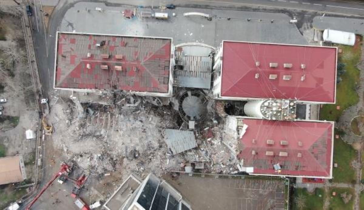 Diyarbakır'da yıkılan Galeria Sitesi müteahhidi tutuklandı