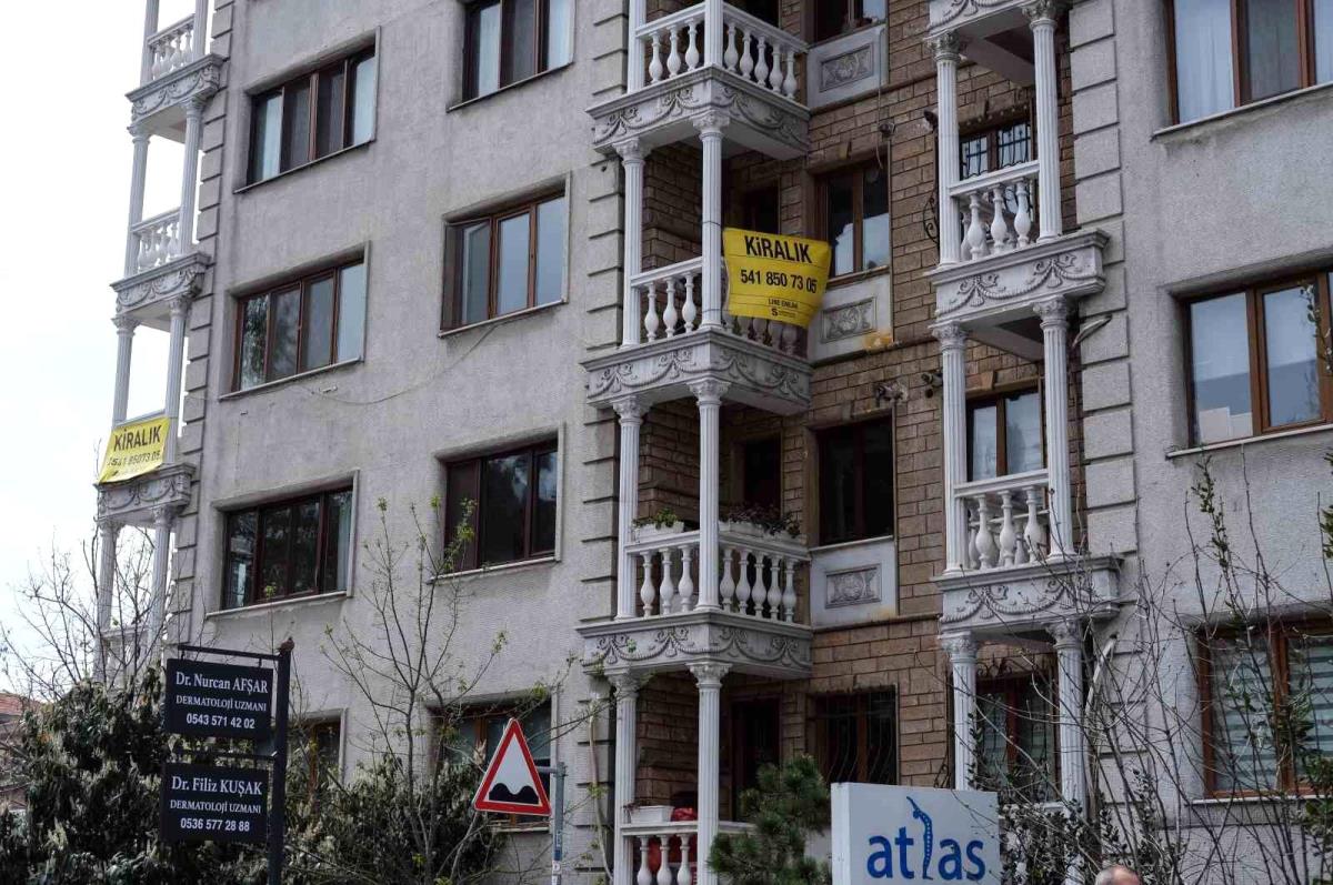 İstanbul'da fay sınırına yakın ilçelerdeki eski daireler boş kaldı