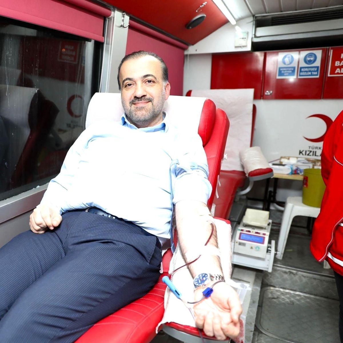 Lider Talus kan bağışında bulundu: "Hayat kurtarmak senin kanında var"