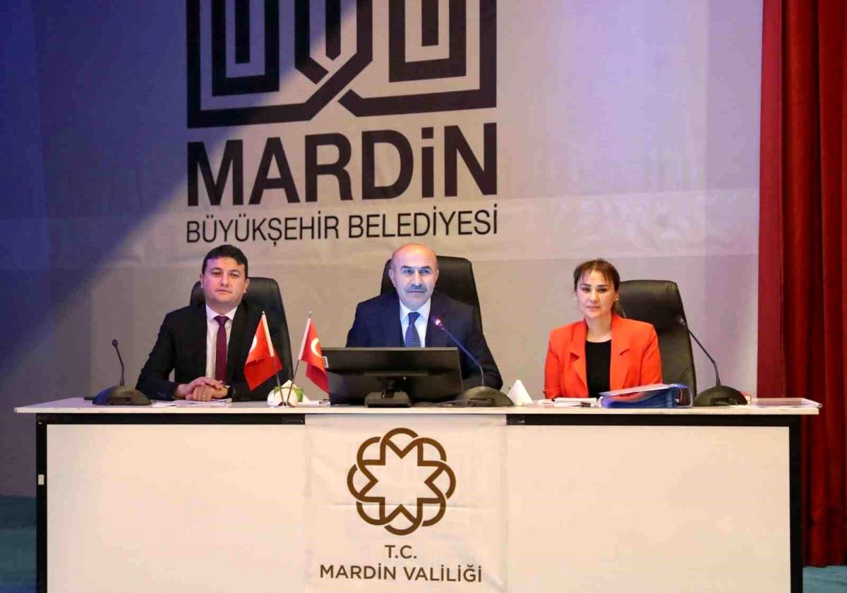 Mardin Valisi Demirtaş: "İl genelinde yürütülmekte olan projelerin toplam fiyatı 35 milyar 3 milyon 417 bin lira"