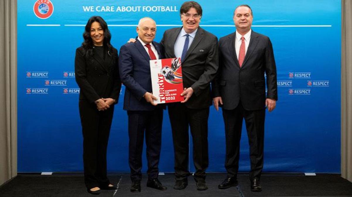 TFF, Avrupa Şampiyonası için adaylık belgesini UEFA'ya sundu! İzmir ve Vodafone Park listede yok