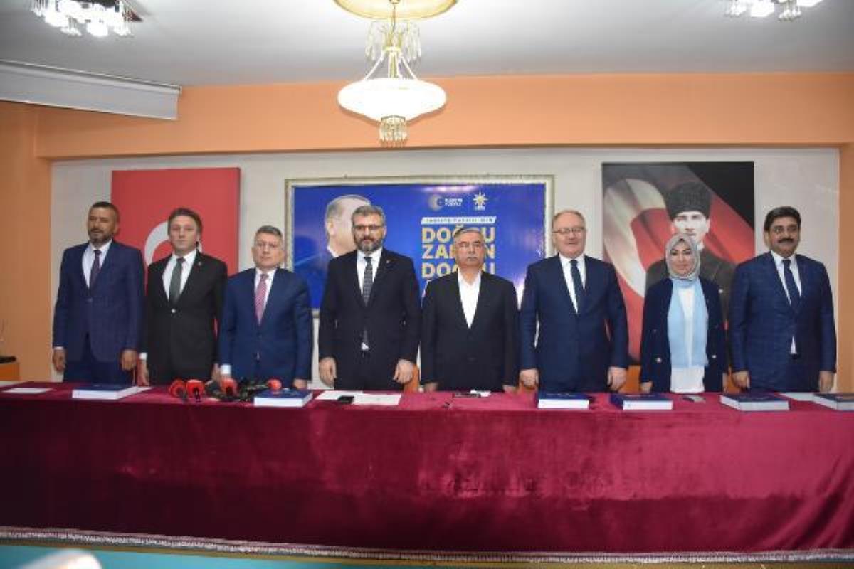 AK Parti Sivas Vilayet Teşkilatı milletvekili adaylarını tanıttı