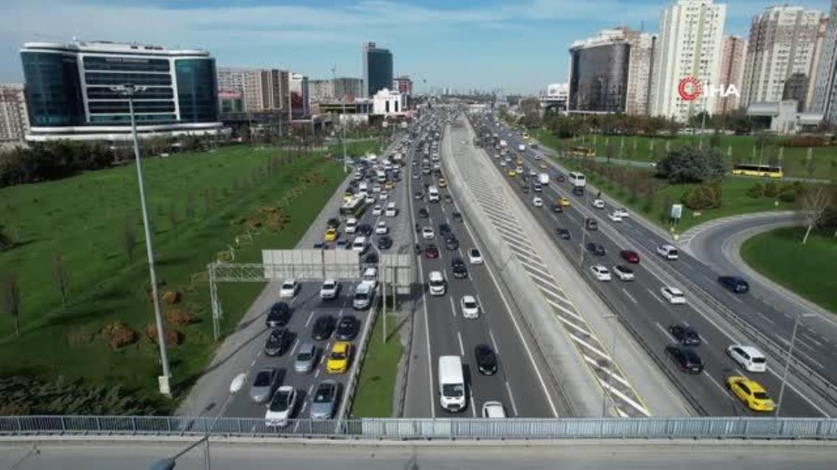 İstanbul'da trafik yoğunluğu yüzde 71'e çıktı