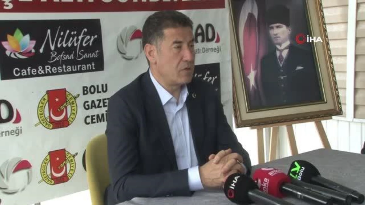 Sinan Oğan: "Biz Türk milletinin gönlüne, kalbine, plan, projelerimizle gelmek istiyoruz"
