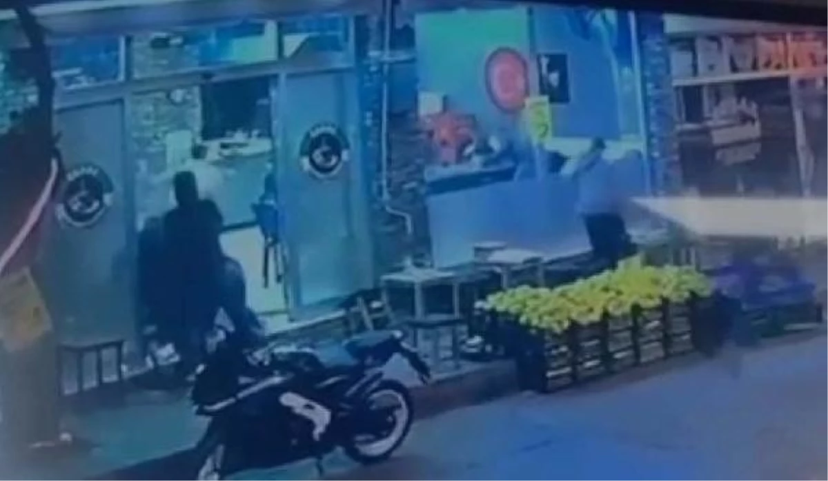 1 kişinin öldüğü, 5 kişinin yaralandığı kahvehane baskını kamerada