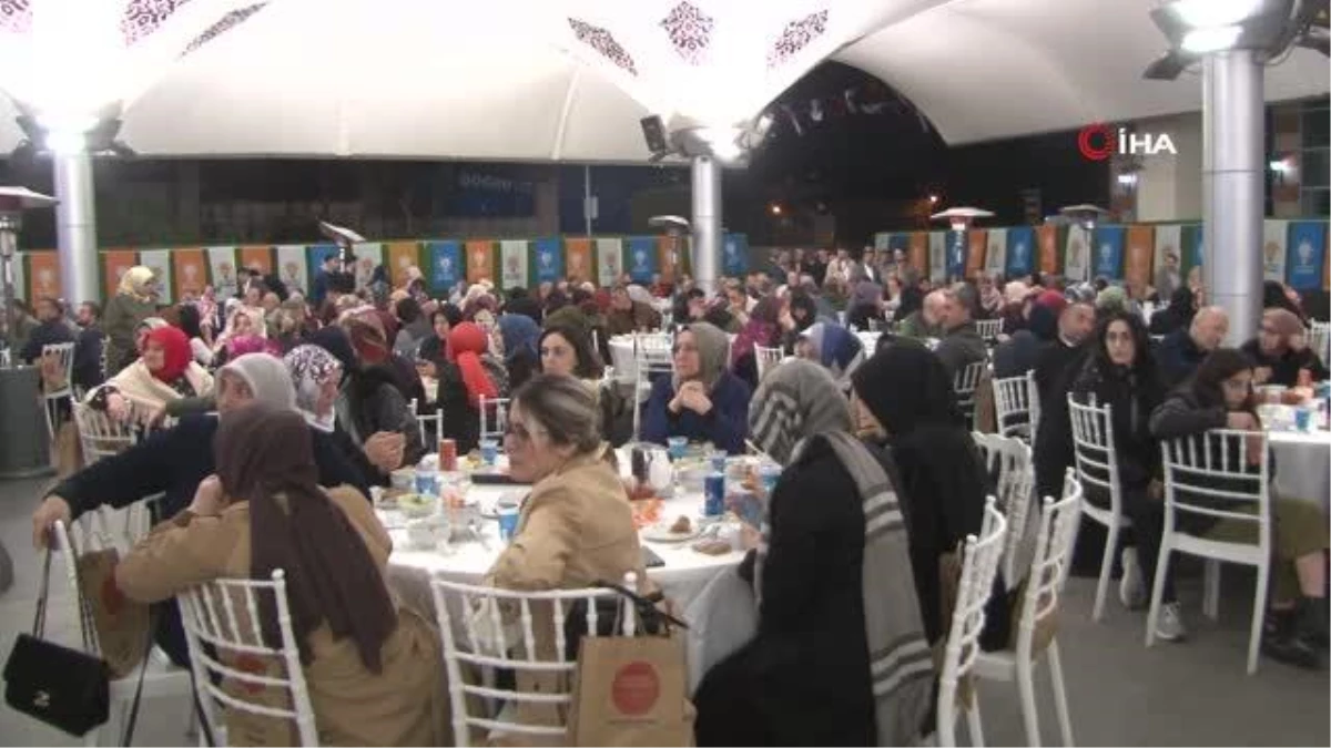 Bakan Soylu, Bağcılar AK Parti İlçe Teşkilatı ile akşam yemeğinde bir ortaya geldi