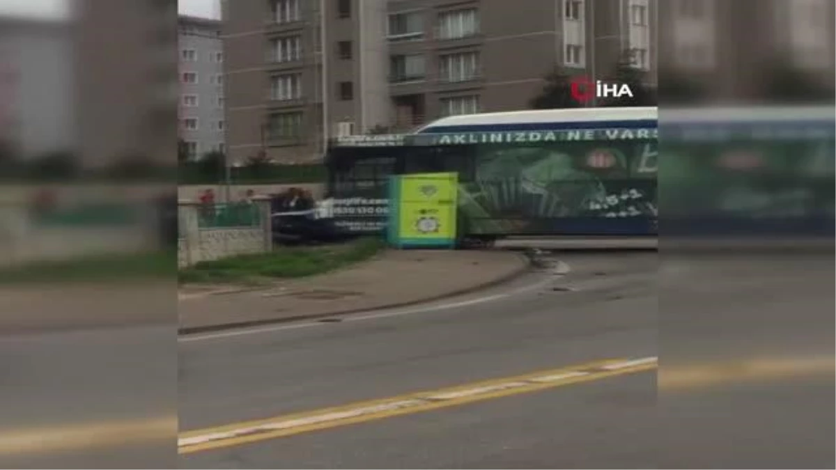 Başkent'te halk otobüsü ile bir araç çarpıştı: 1 meyyit