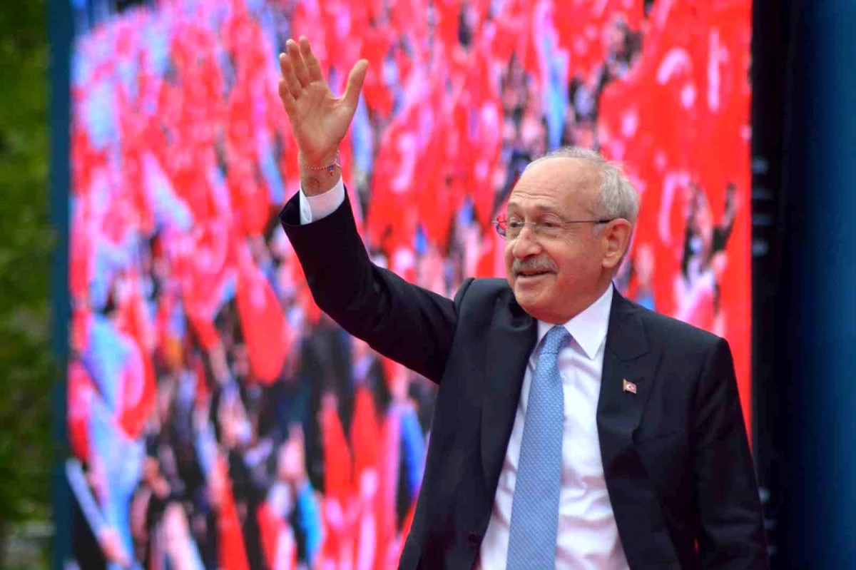 CHP önderi Kemal Kılıçdaroğlu, Balıkesir'den hitap etti