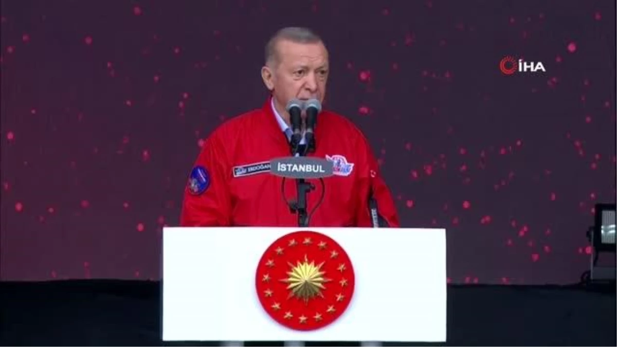 Cumhurbaşkanı Erdoğan: "Amerikan firmalarının reklam ajanslığına soyunmanın ismi mandacılıktır"
