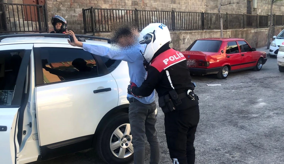 Gaziantep'te kuşkulu şahıslara kontrol: 14 gözaltı