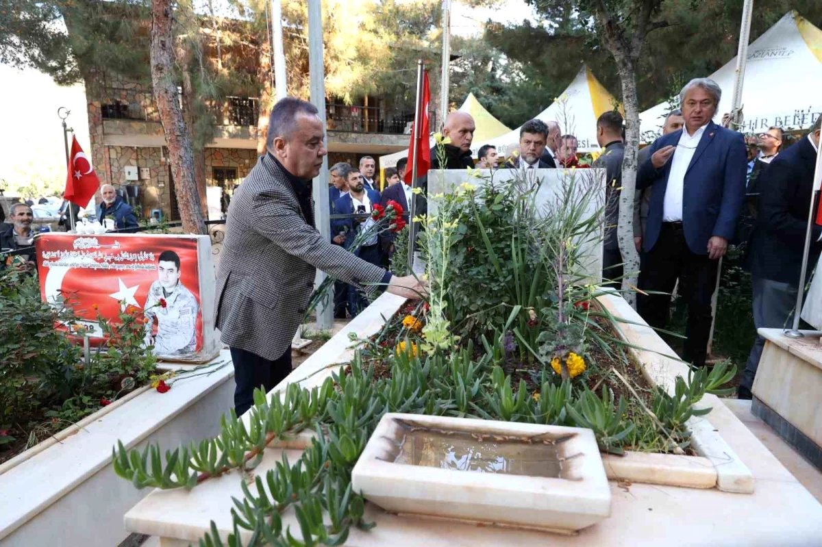 Lider Böcek Ramazan Bayramı'nı Gaziantep Nurdağı'nda karşıladı