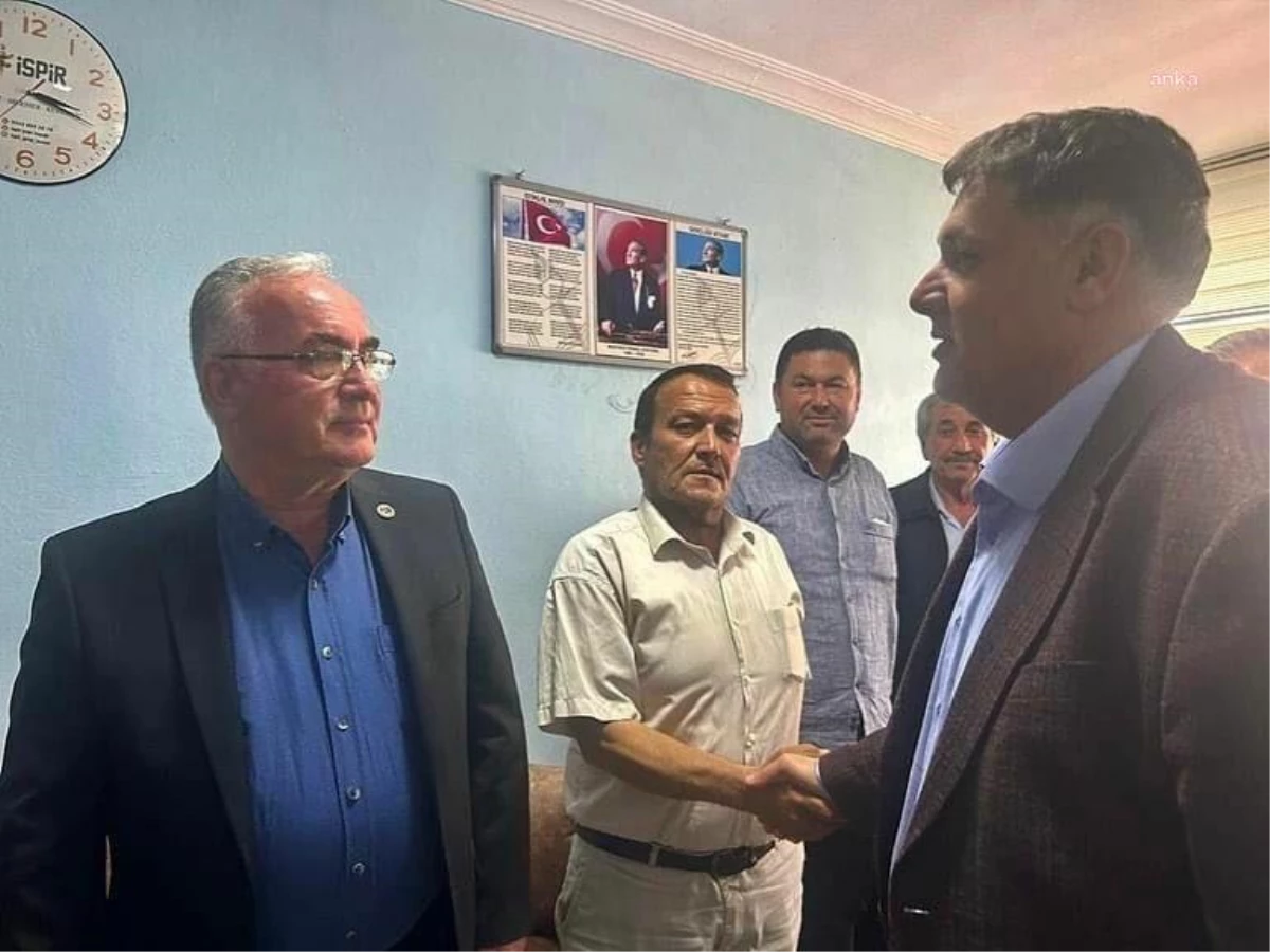 Menderes Belediye Başkanvekili Özkan, Zelzele Bölgesindeki Vatandaşları Ziyaret Etti