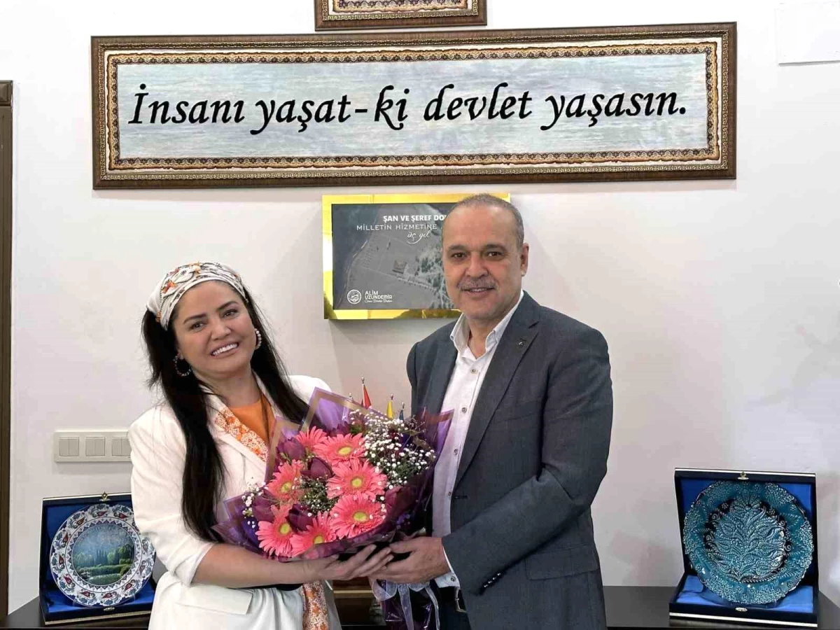 MHP adayı Balcı Ortaca Belediye Lideri Uzundemir'i ziyaret etti