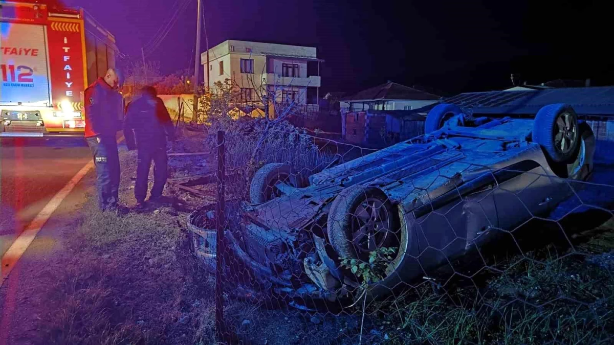 Susurluk'ta takla atan arabanın şoförü yaralandı
