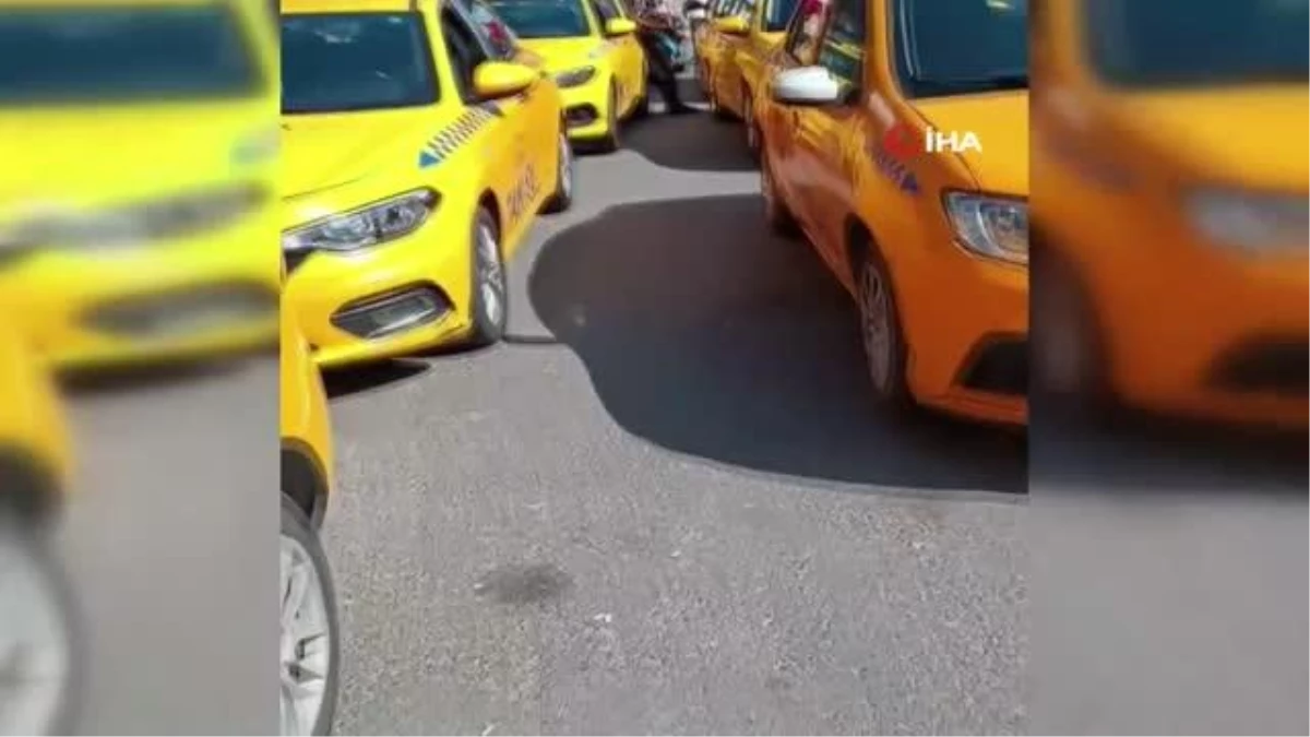 Taksi durağında taksiye binemeyen vatandaş isyan etti