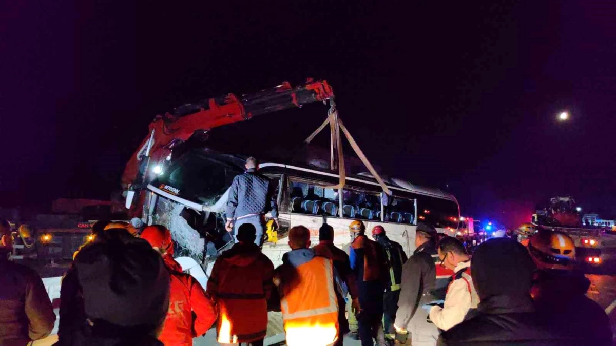 Bursa'daki otobüs kazasında 2 kişi hayatını kaybetmiş