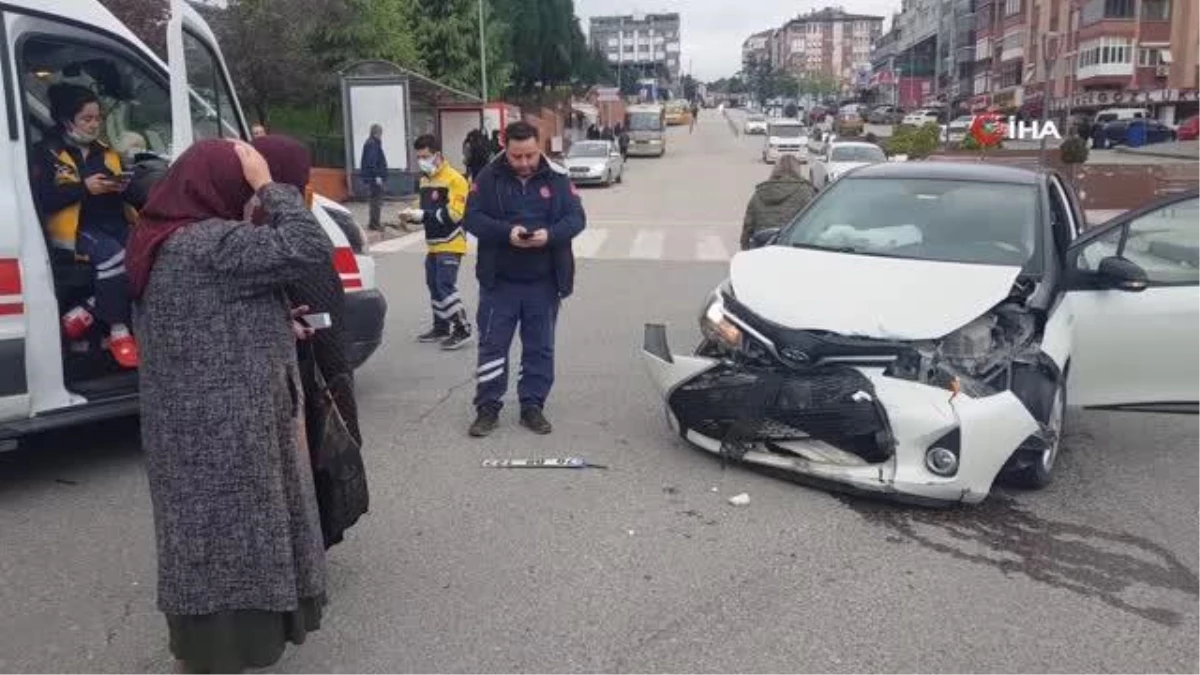 Karabük'te arabalar çarpıştı: 2 yaralı