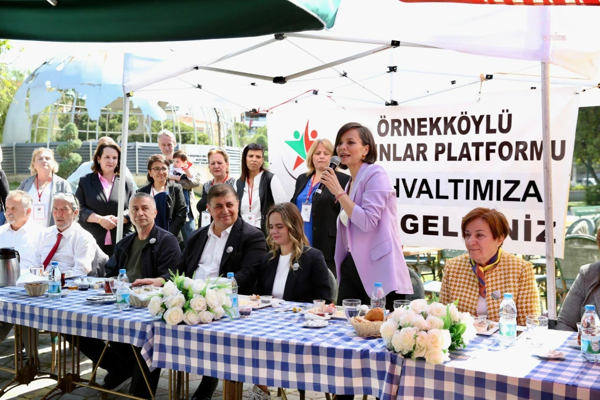 Karşıyaka Belediye Lideri Cemil Tugay Bayanlar Platformu Kahvaltısında Konuştu