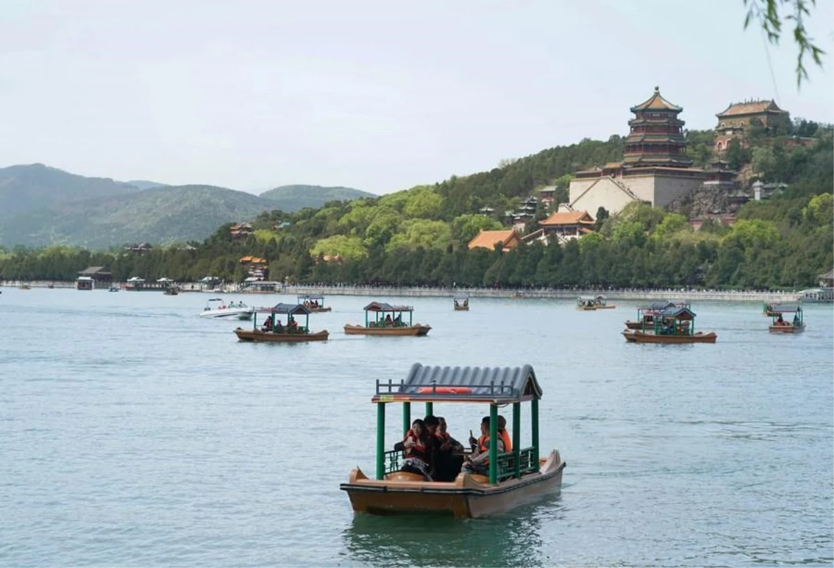 Beijing'de Personel Bayramı Tatilinde Seyahat Sayısı Pandemi Öncesi Seviyeyi Geçti