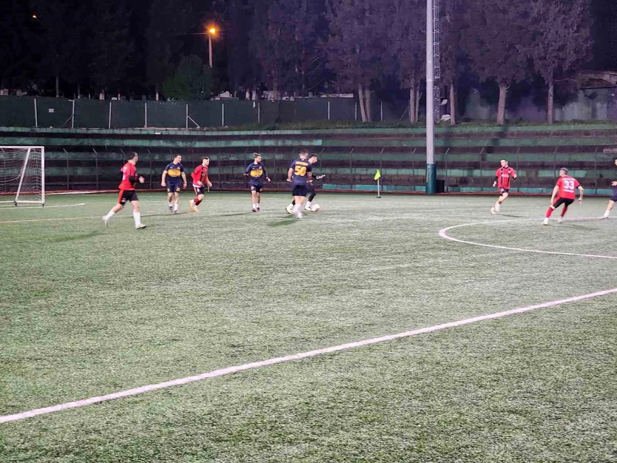Gölcük Belediyesi 22. Klâsik Futbol Turnuvası başladı
