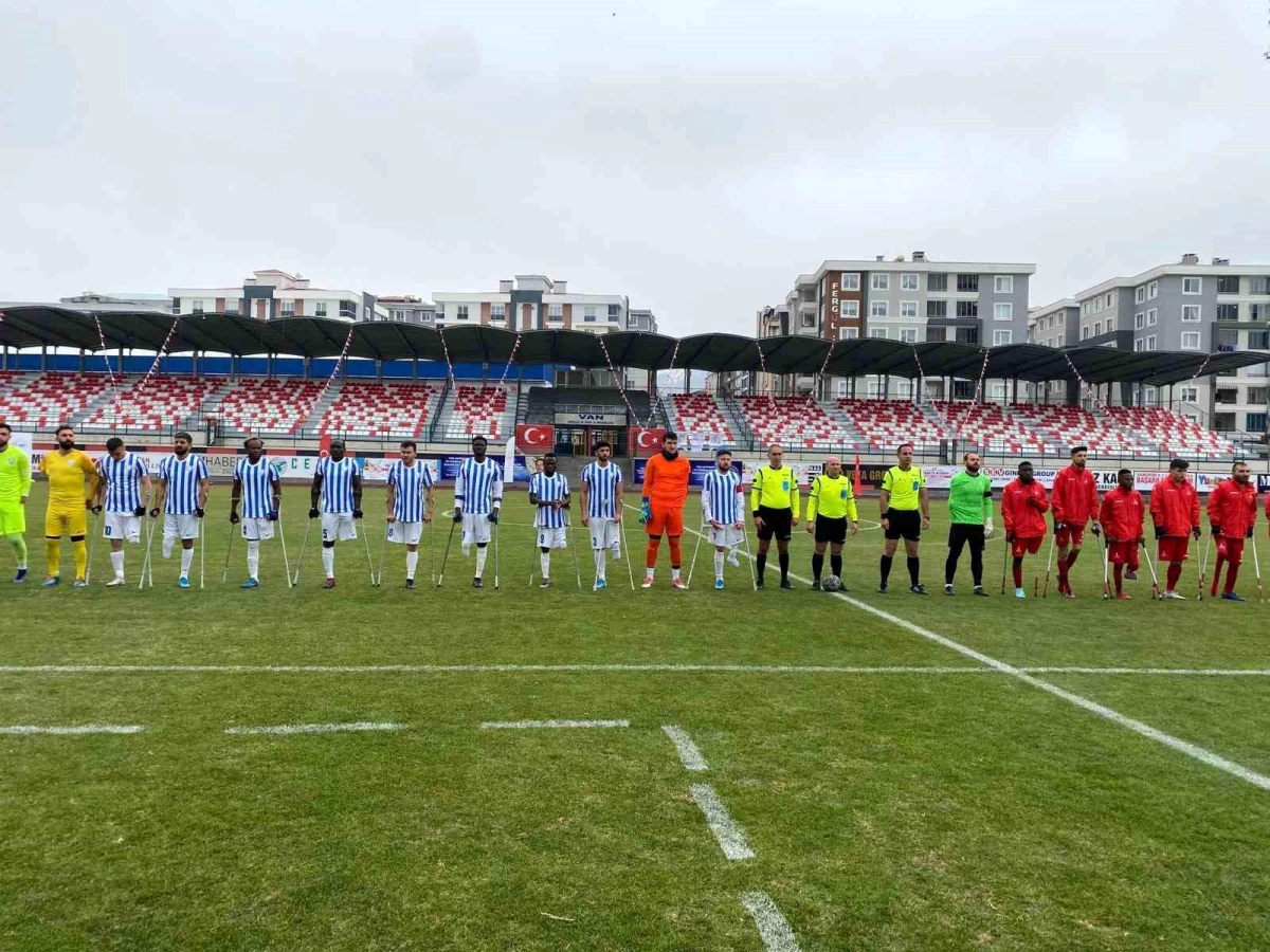 Şahinbey Ampute Futbol Grubu avantajlı döndü