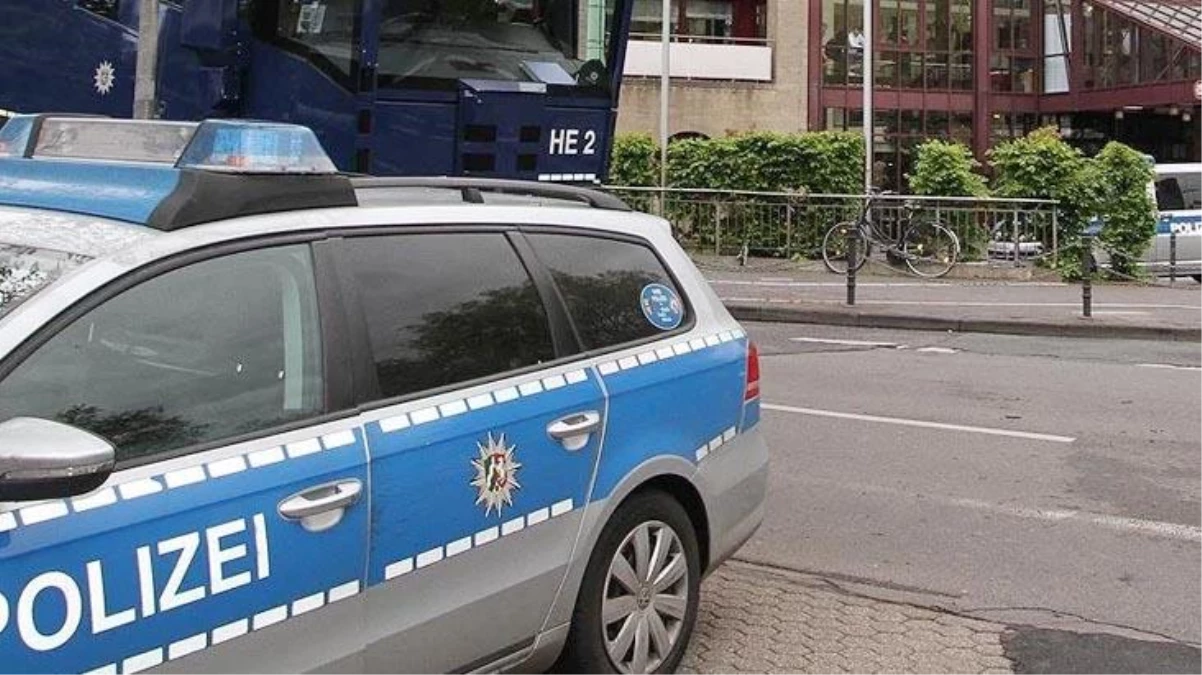 Alman polisinden Sabah Avrupa gazetesine baskın! 2 gazeteci gözaltında, reaksiyonlar arka arda geldi