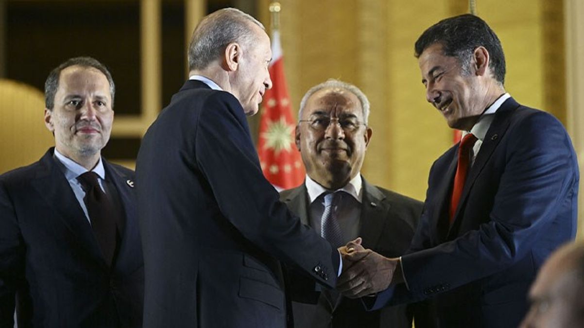 Cumhurbaşkanı Erdoğan, Sinan Oğan'a ne dedi? İşte o fotoğrafın öyküsü