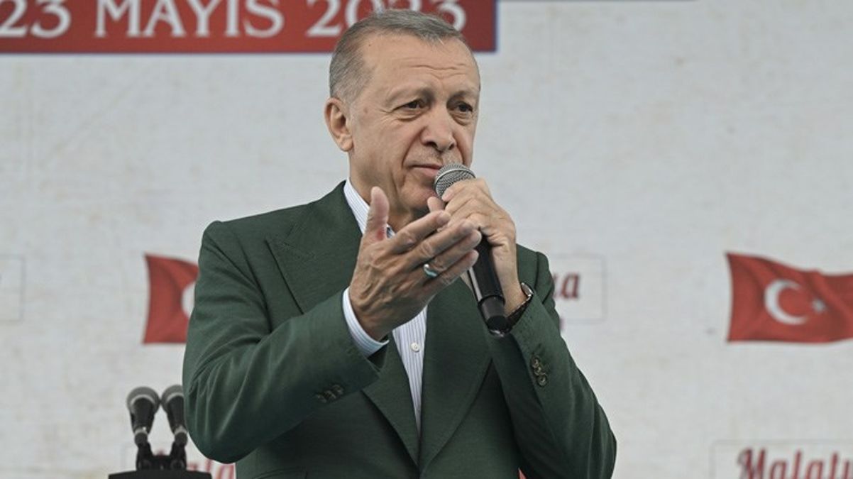 Cumhurbaşkanı Erdoğan'dan emekliye yeni müjde sinyali: Maaşı daha üst çıkarmanın hesabı içindeyiz