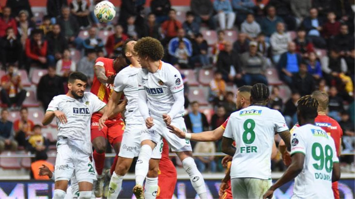Güya Premier Lig! Alanyaspor'dan deplasmanda gol gösteri