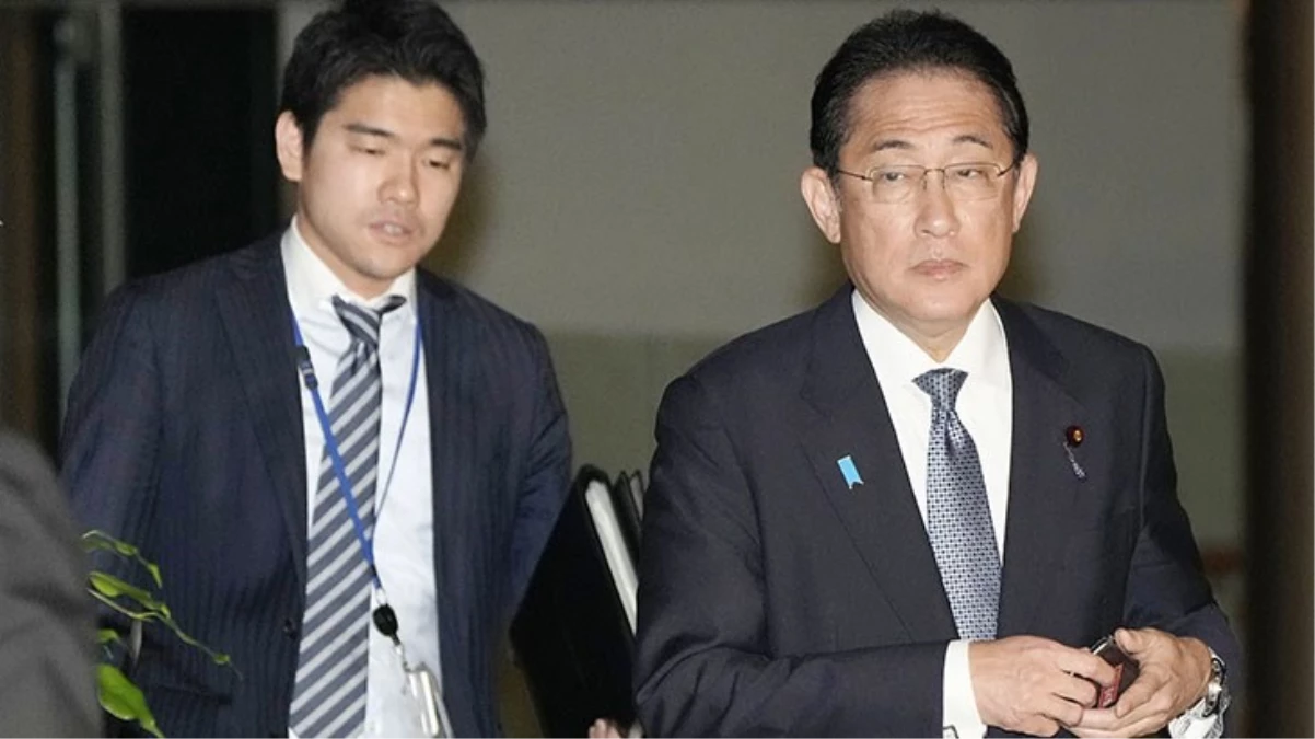 Japonya Başbakanı, resmi konutta parti veren oğlunu misyondan aldı