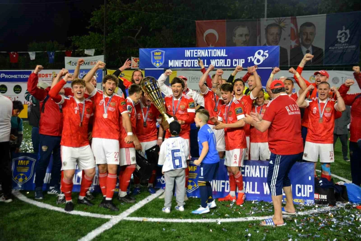 Rusya Memleketler arası Küçük Futbol Dünya Şampiyonası'nı kazandı