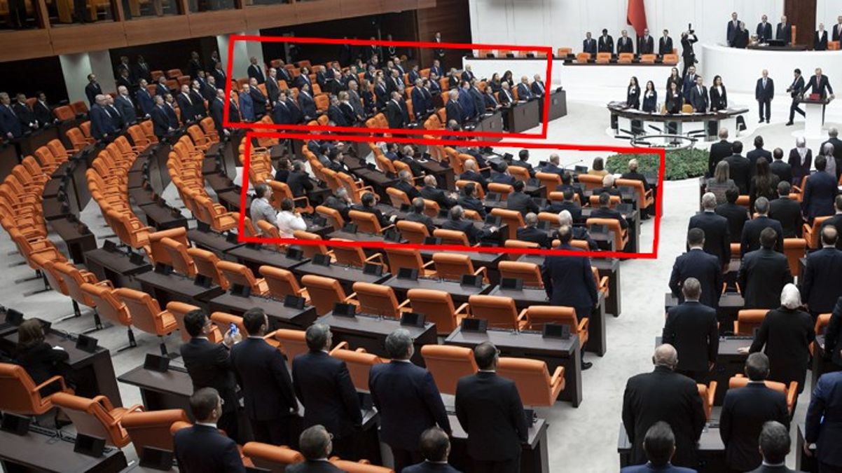 Cumhurbaşkanı Erdoğan'ın yemin merasiminde dikkat çeken görüntü! Muhalefetten yalnızca GÜZEL Partili vekiller ayağa kalktı