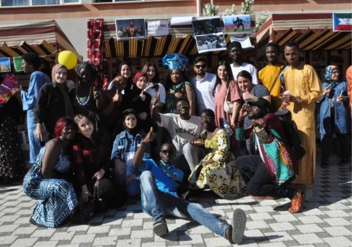 Gümüşhane Üniversitesi'nde Yabancı Öğrencilerin Kültür Şöleni