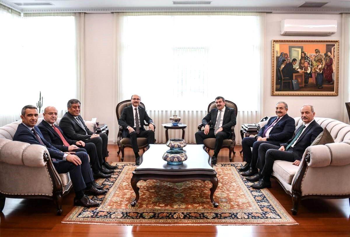 Talip Geylan, Ulusal Eğitim Bakanı Yusuf Tekin'i ziyaret etti
