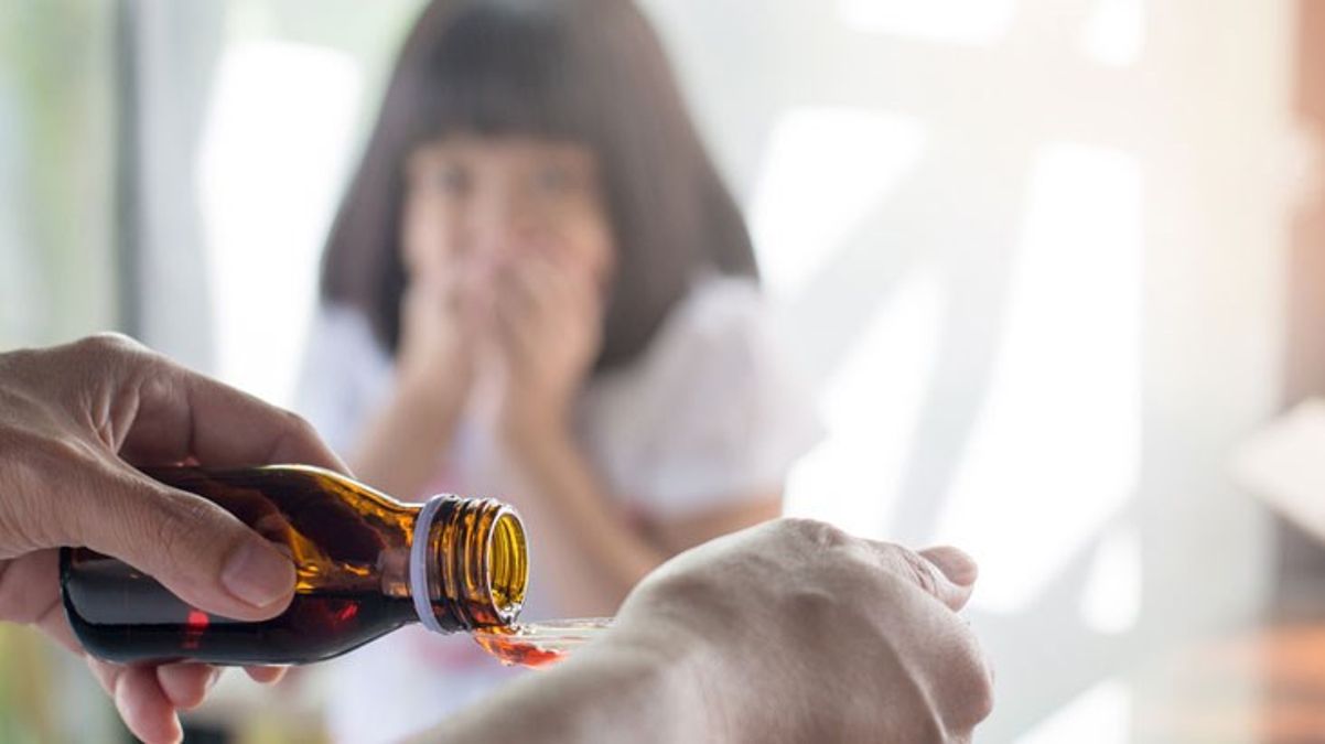 Tayvan'da anasınıfı öğrencilerine uyuşturucu husus içeren öksürük şurubu içirdiler