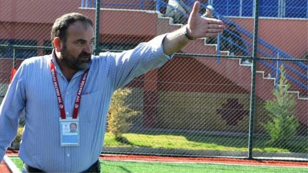Türk antrenör Adalet Duman'dan dünya futbolunda bir ilk! Birebir dönemde iki ekibi birden şampiyon yaptı