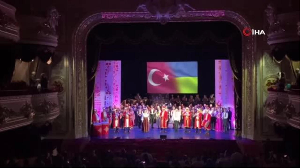 Türkiye ve Ukrayna'nın kültürel pahaları tıpkı sahnede buluştu
