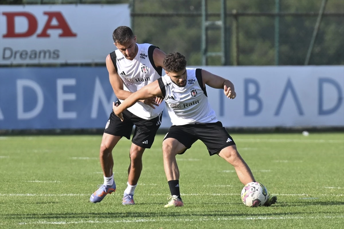 Beşiktaş Futbol Ekibi, yeni dönem hazırlıklarını sürdürüyor