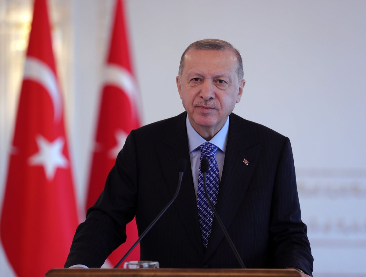 Cumhurbaşkanı Erdoğan: Partimizin oylarındaki negatif ayrışmanın farkındayız