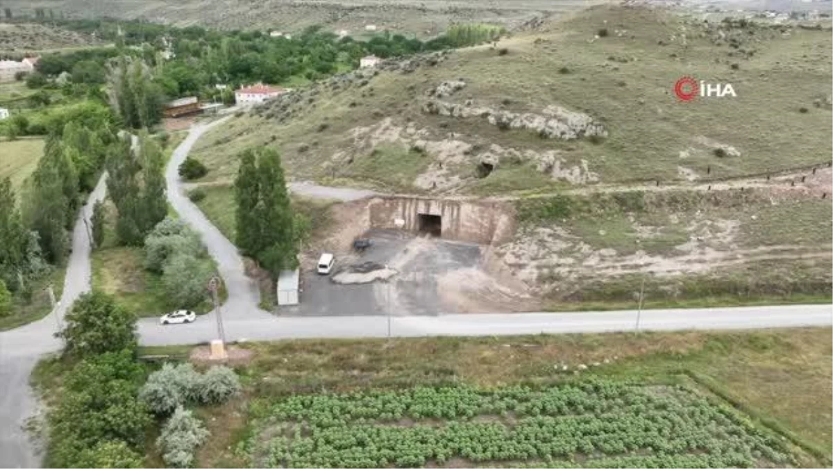 Kaya Oyma Kültepe Müzesi'nde İnşaat Çalışması Sürüyor, Asurlu Tüccarlar Sokağı'nda Asurlu Tüccarların Ömür Alanı Canlandırılacak
